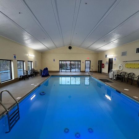 Quality Inn I-75 West Chester-North Cincinnati Bagian luar foto