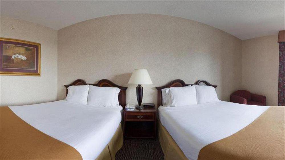 Quality Inn I-75 West Chester-North Cincinnati Bagian luar foto
