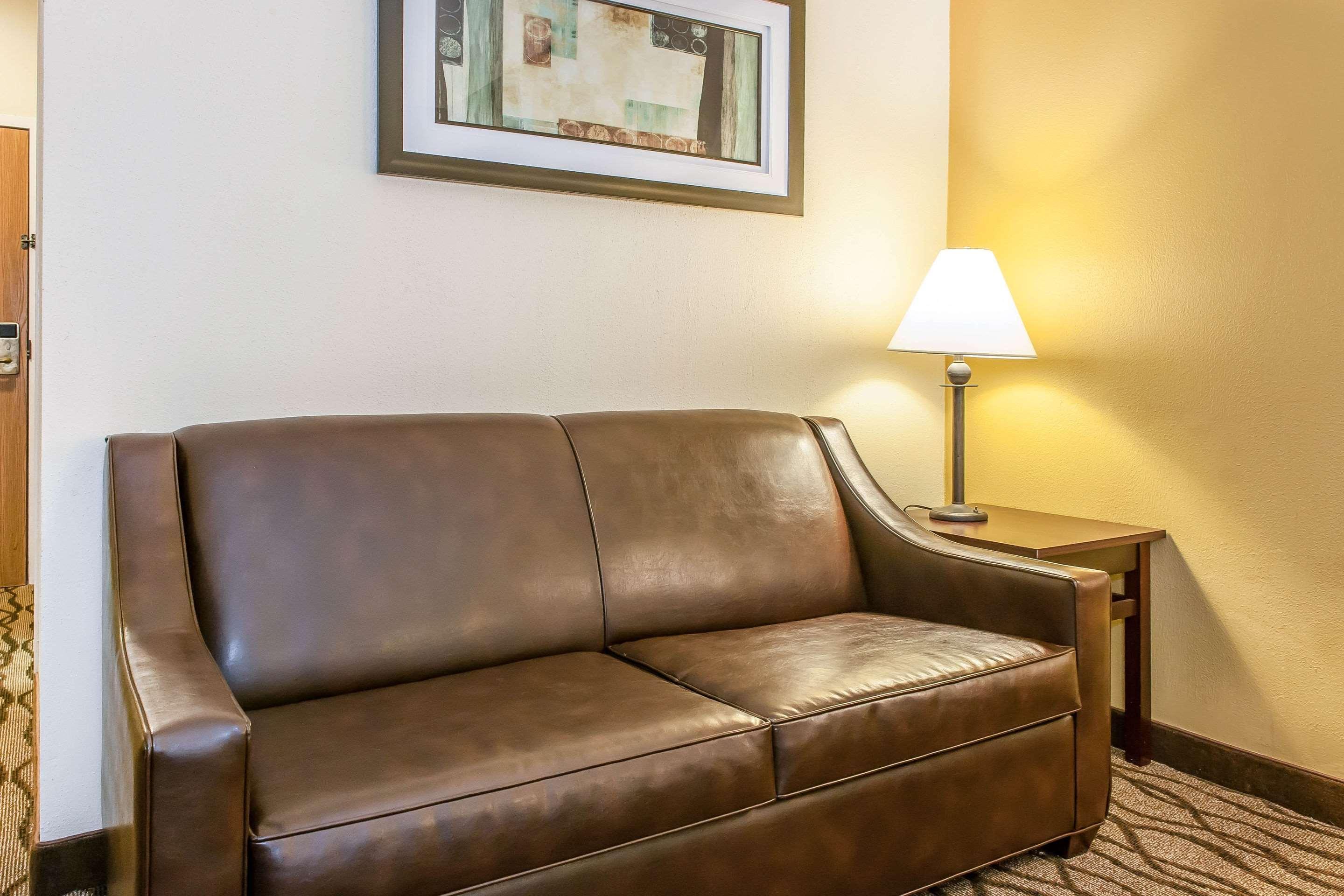 Quality Inn I-75 West Chester-North Cincinnati Bagian luar foto