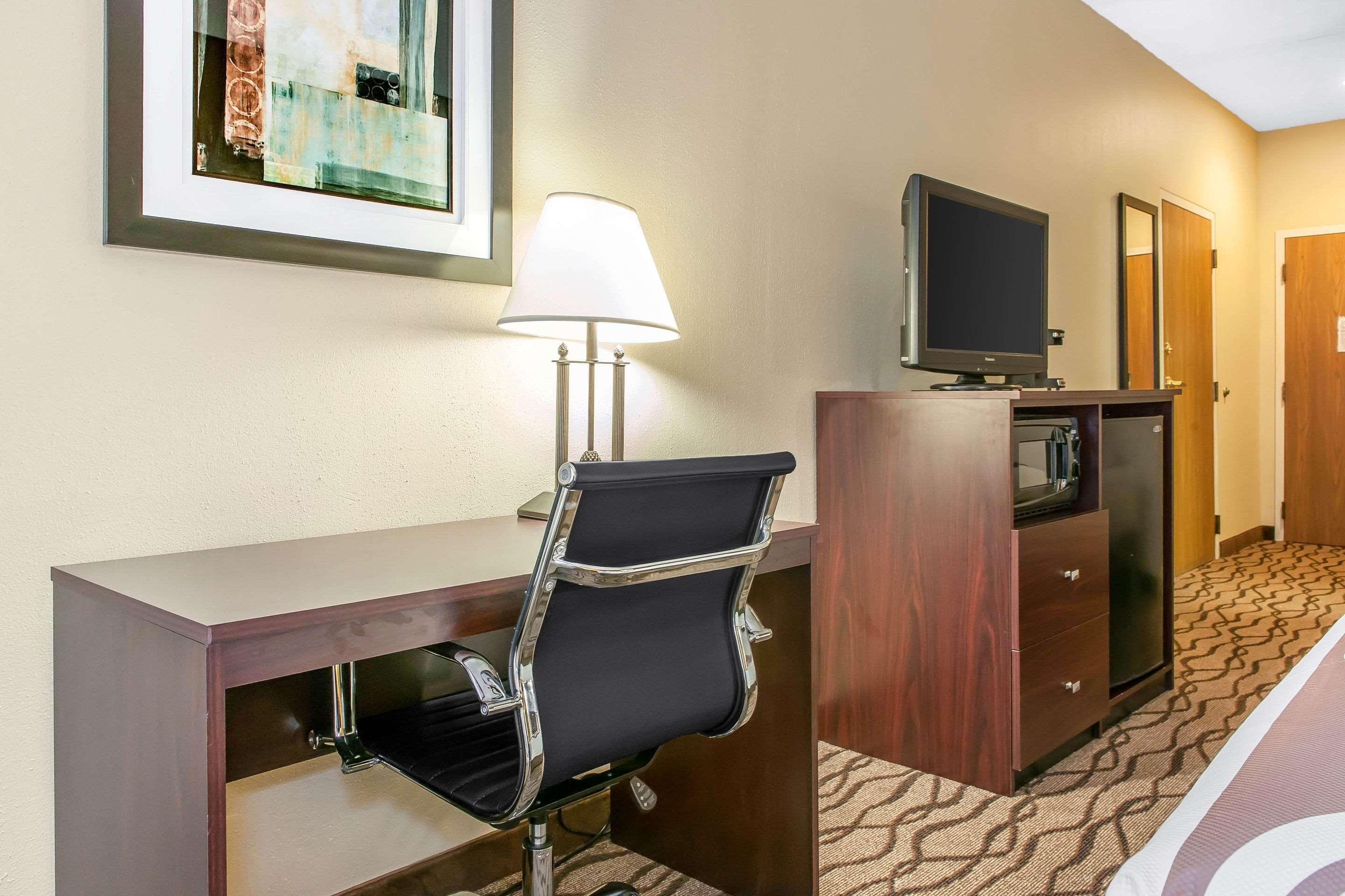 Quality Inn I-75 West Chester-North Cincinnati Bagian luar foto