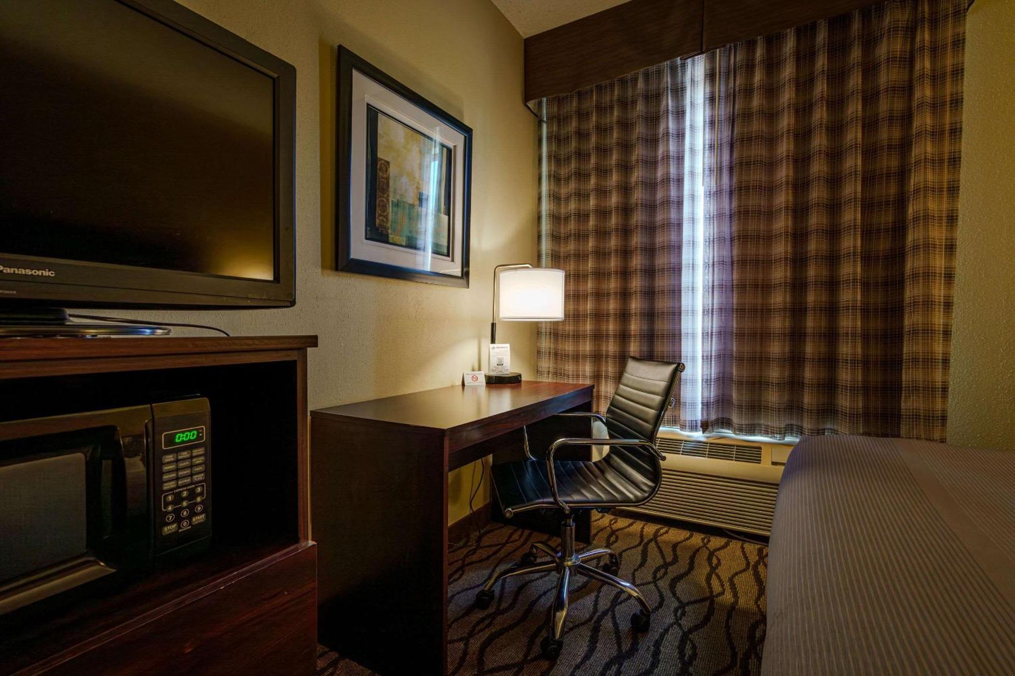 Quality Inn I-75 West Chester-North Cincinnati Bagian luar foto